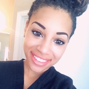 Meet your Posher, Brianna